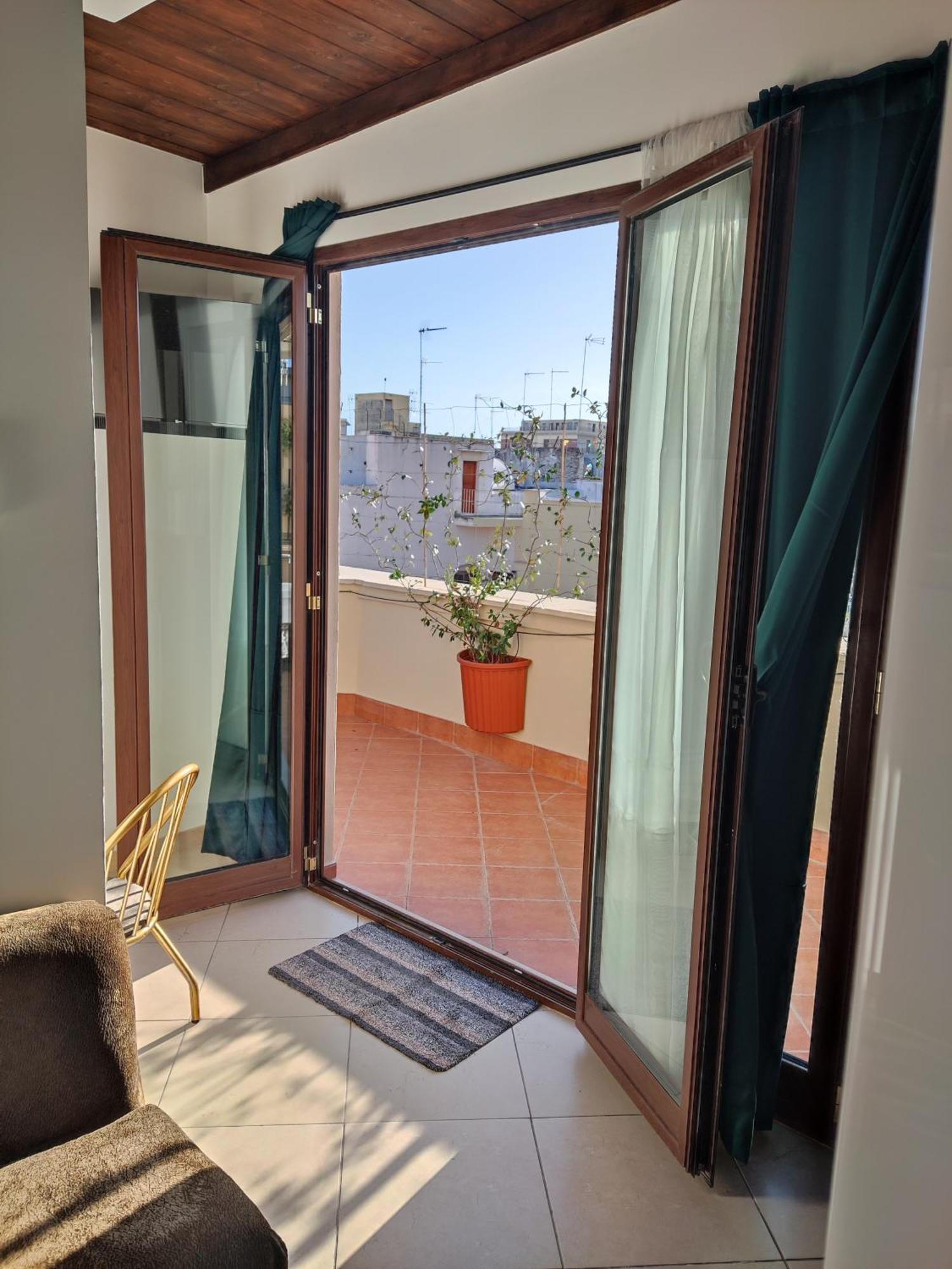 Trani Residence Εξωτερικό φωτογραφία
