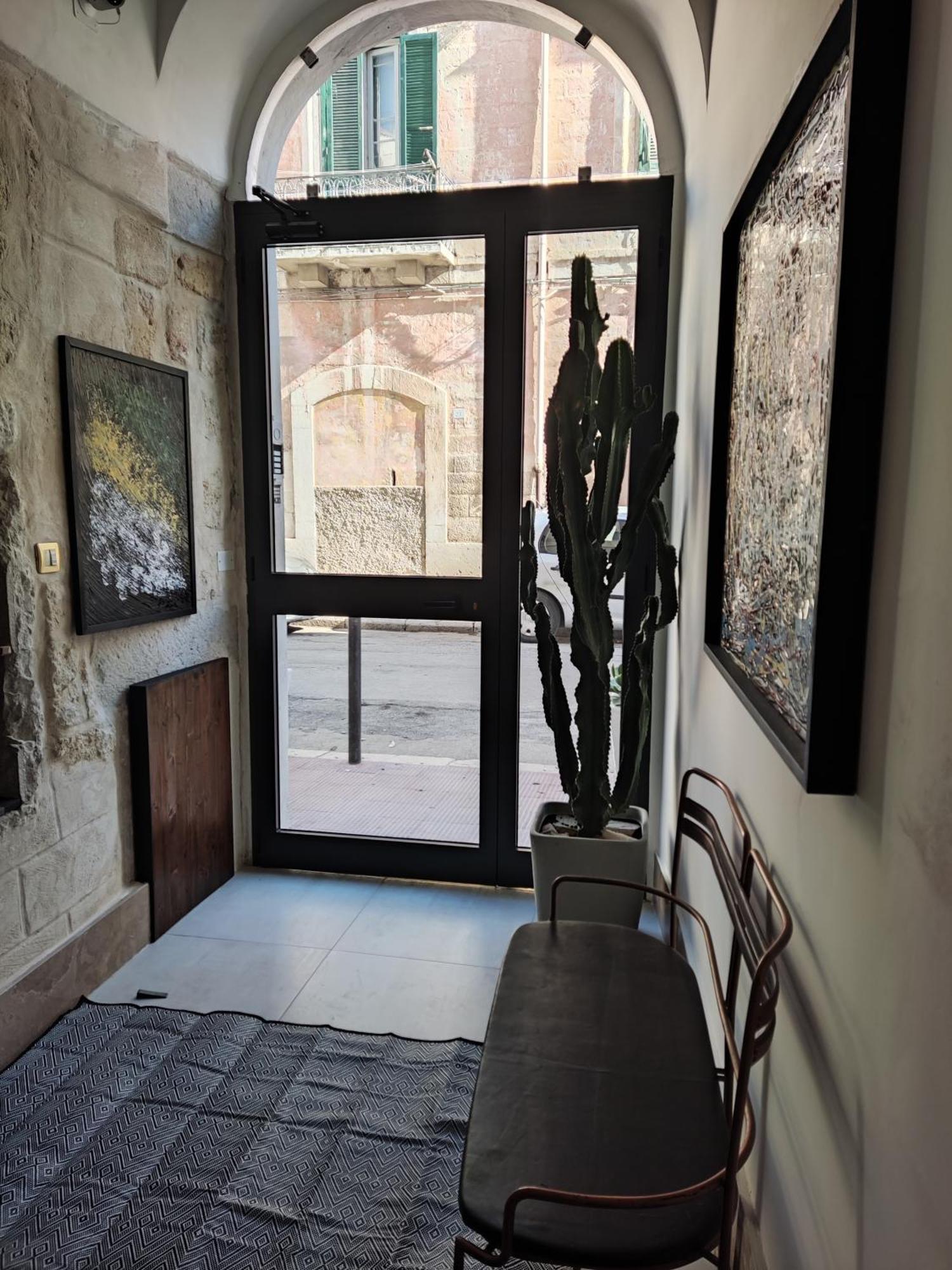 Trani Residence Εξωτερικό φωτογραφία
